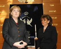 Das Merkel Knobloch 0408