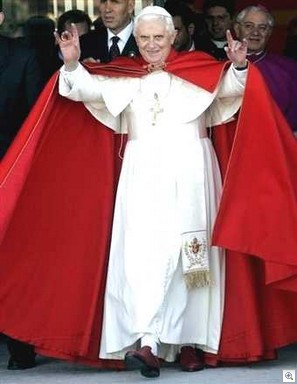 Papst Satanssymbol